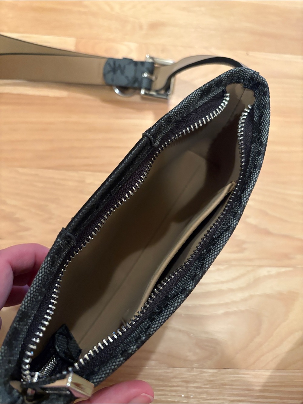 Michael Kors Black and Gray MK Signature Bag - Picture 7 of 7